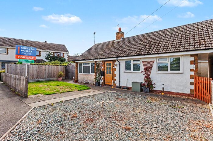 2 Bedroom Detached Bungalow For Sale In Welchman Place, Tysoe, CV35