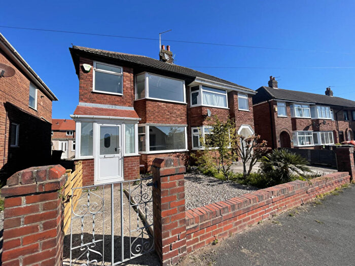 3 Bedroom Semi-Detached House For Sale In Brough Avenue, Bispham, FY2