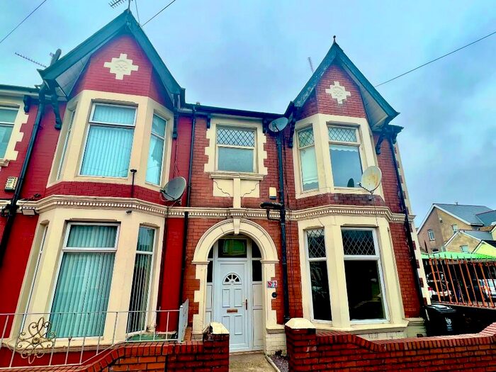 3 Bedroom Semi-Detached House To Rent In Cedar Road, Newport, South Wales, NP19