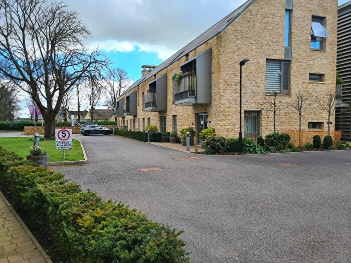 1 Bedroom Retirement Property For Sale In Cirencester Road, Tetbury, Gloucestershire, GL8
