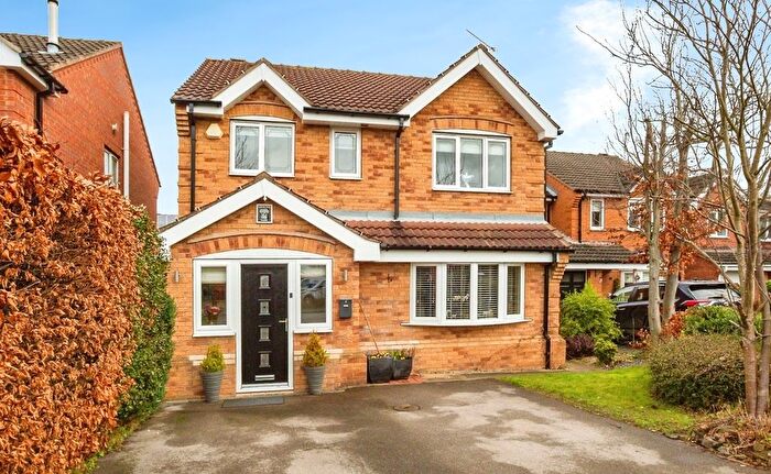 4 Bedroom Detached House For Sale In Cherry Tree Close, Kinsley, Pontefract, WF9