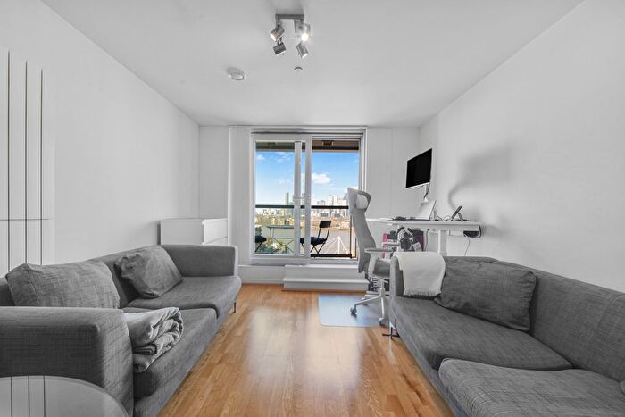 1 Bedroom Flat For Sale In Laban Walk, London, SE8