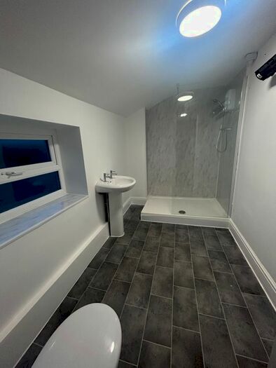 1 Bedroom Flat To Rent In Aigburth Vale, Liverpool, L17