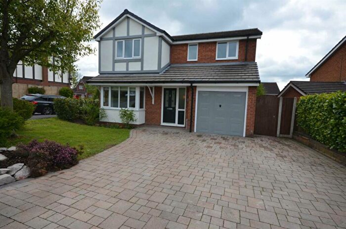 4 Bedroom Detached House To Rent In Cranmore Grove, Stone, ST15