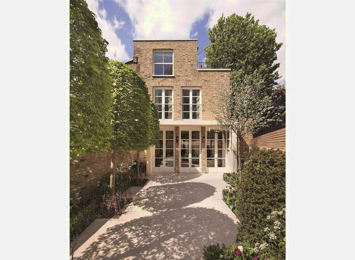 6 Bedroom End Of Terrace House To Rent In Hurlingham Road, Fulham, London, SW6