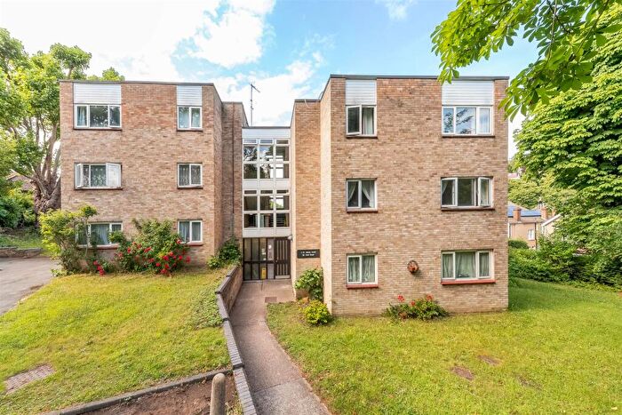 1 Bedroom Apartment To Rent In Abbey Court, Dale Road, Purley, CR8