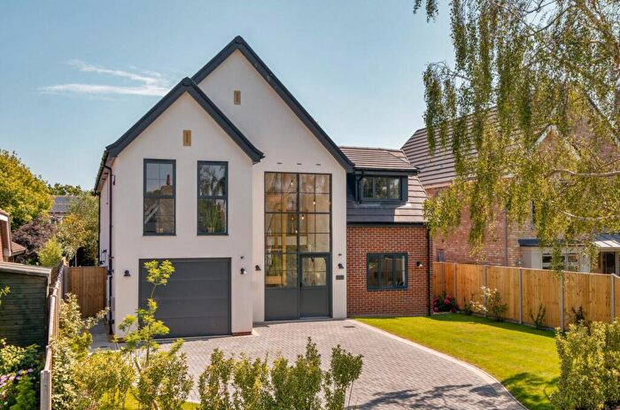 5 Bedroom Detached House For Sale In Elms Ride, West Wittering, PO20