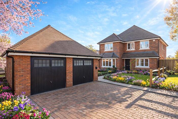 5 Bedroom Detached House For Sale In Allington Gardens, Newick, Lewes, BN8