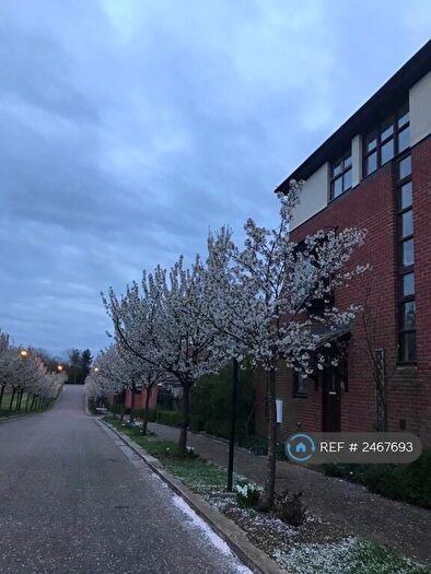 5 Bedroom Semi-Detached House To Rent In Adelphi Street, Milton Keynes, MK9