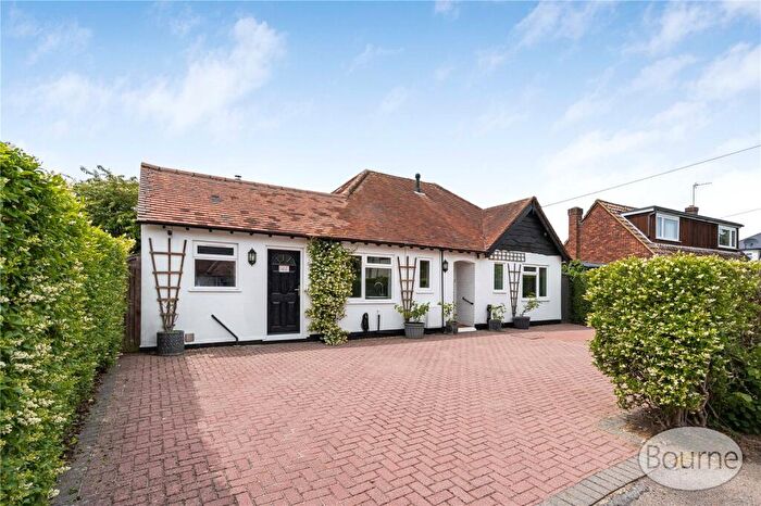 3 Bedroom Bungalow For Sale In Apers Avenue, Westfield, Woking, Surrey, GU22