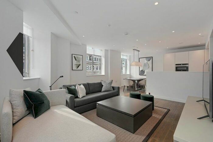 3 Bedroom Flat To Rent In Little Portland Street, London, W1W