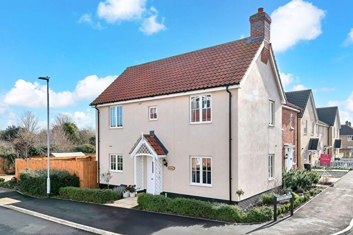 2 Bedroom Semi-Detached House For Sale In Clover Way, Melbourn, SG8