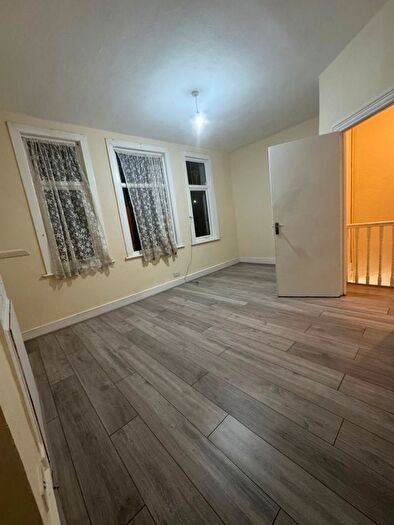3 Bedroom Terraced House To Rent In Brampton Road, London, E6
