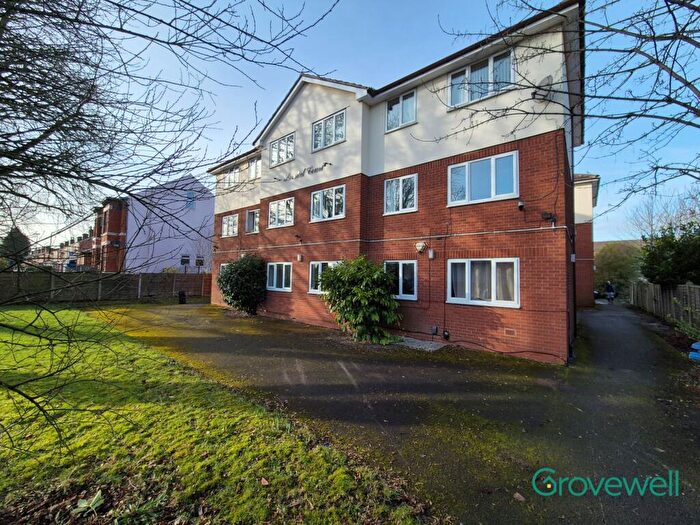 2 Bedroom Flat To Rent In Kendal Court, New Lane, Eccles, Manchester, M30