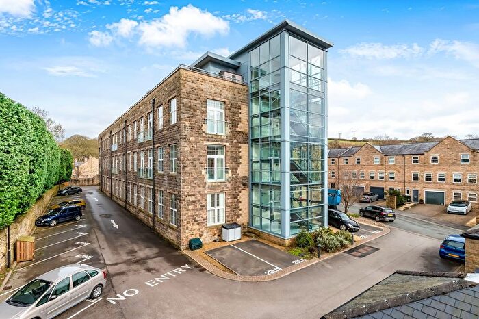 2 Bedroom Flat To Rent In Mill Fold, Addingham, Ilkley, West Yorkshire, LS29
