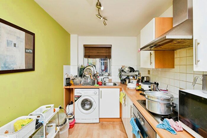 2 Bedroom Flat For Sale In Cowslip Meadow, Draycott, Derby, DE72