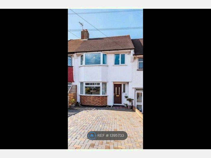 4 Bedroom Terraced House To Rent In Lynmouth Avenue, Morden, SM4