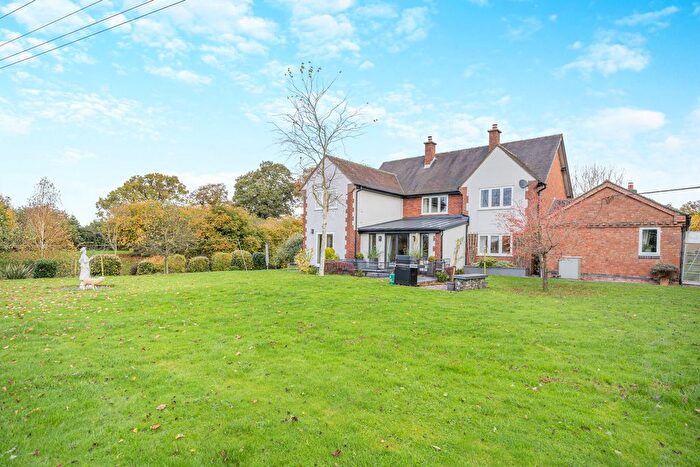 4 Bedroom Detached House For Sale In Lawnhead, Stafford, ST20