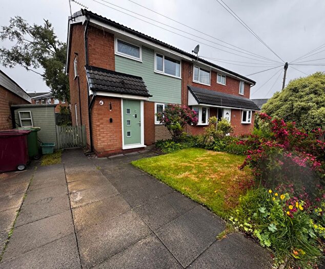 3 Bedroom Semi Detached House To Rent In Chester Avenue, Little Lever, Bolton, BL3