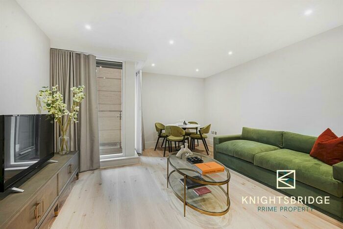 1 Bedroom Apartment To Rent In Baker Street, Marylebone, NW1
