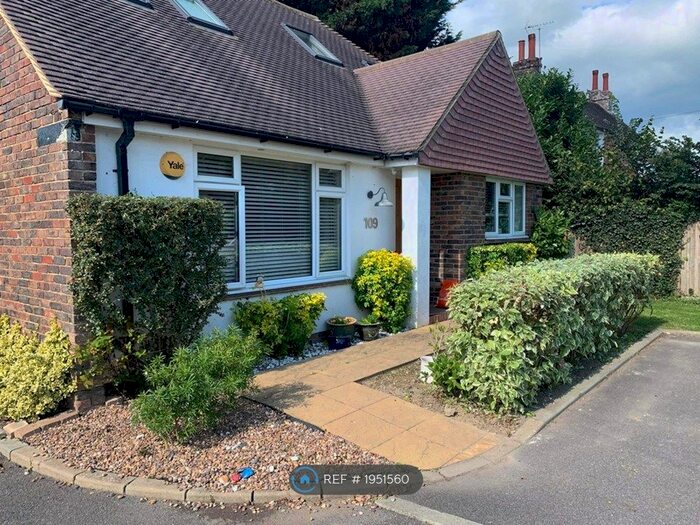 4 Bedroom Detached House To Rent In Cuckfield Road, Hurstpierpoint, Hassocks, BN6