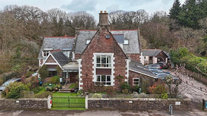 3 Bedroom Semi Detached House For Sale In Viney Hill, Lydney, GL15