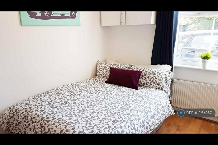 Studio To Rent In Rufford Street, London, N1