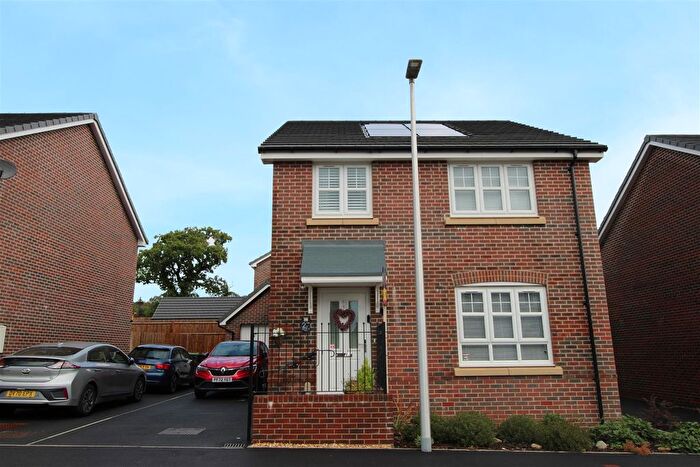 4 Bedroom Detached House For Sale In Heol Waun Wen, Cwmgelli, Blackwood, NP12
