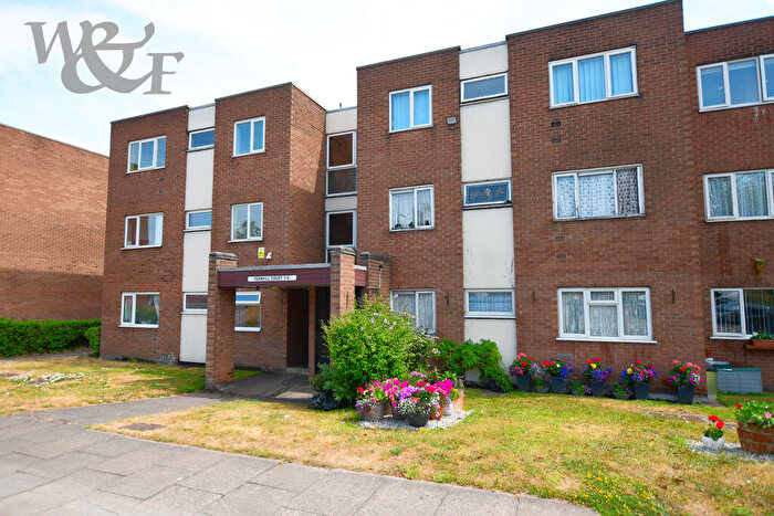 2 Bedroom Flat For Sale In Fernhill Court, Stonechat Drive, Birmingham, B23