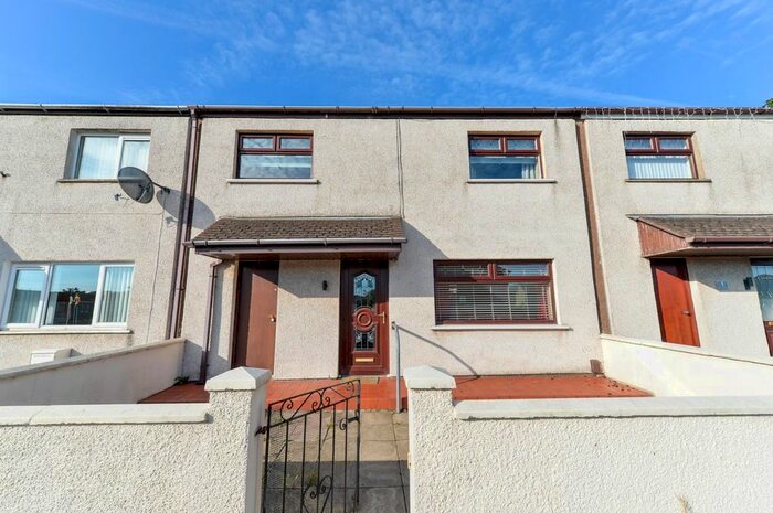 3 Bedroom Terraced House For Sale In Gleneagles Gardens, Dundonald, Belfast, BT16