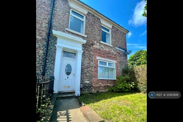 3 Bedroom End Of Terrace House To Rent In Old Durham Road, Gateshead, NE8