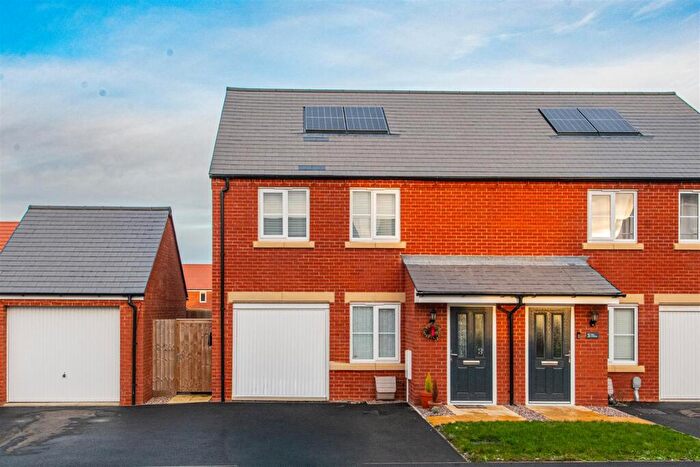 House For Sale In Sika Avenue, Rothwell, Kettering, NN14