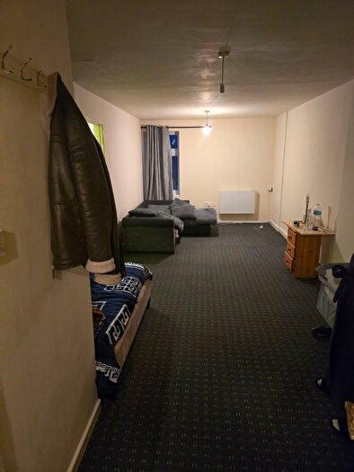 Studio To Rent In Birchills Street, Walsall, WS2