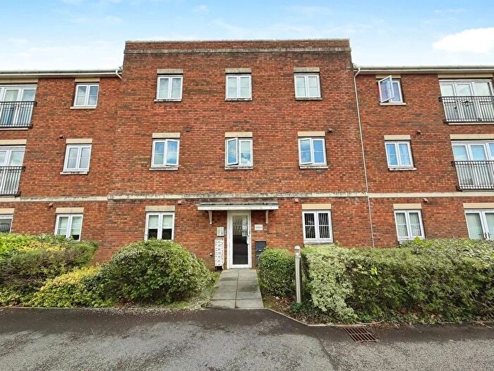 1 Bedroom Flat To Rent In Pontarddulais, SA4