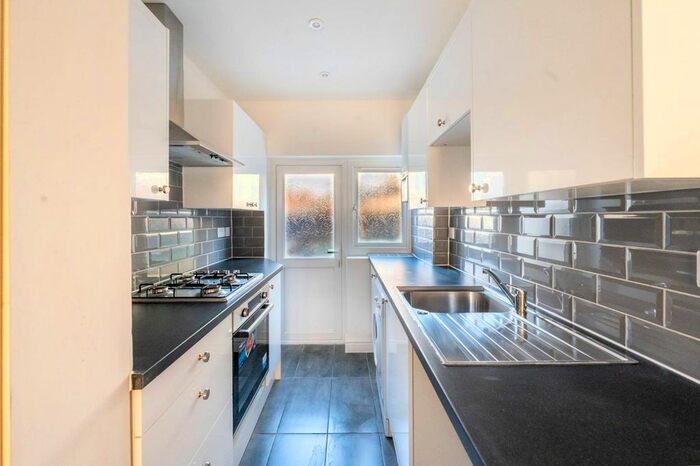 4 Bedroom Terraced House To Rent In Hillbrook Road, Tooting Bec, London, SW17