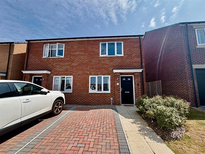 2 Bedroom House For Sale In Ellis Close, Hetton-Le-Hole, Houghton Le Spring, DH5