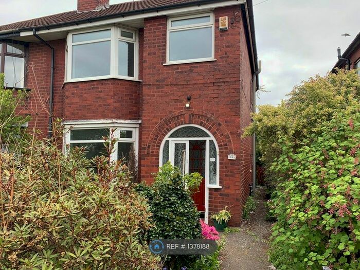 3 Bedroom Semi-Detached House To Rent In Mort Lane, Tyldesley, Manchester, M29