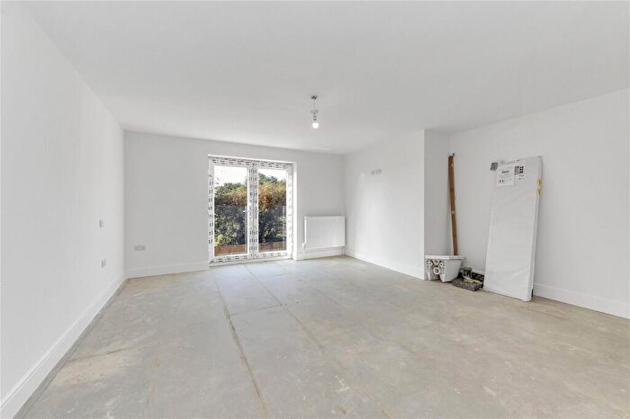 4 Bedroom Detached House For Sale In Old Coopers Yard, Aslacton, Norwich, Norfolk, NR15