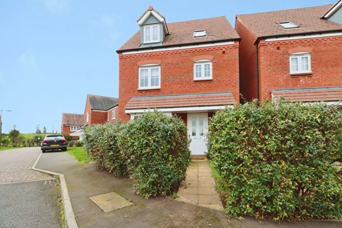 4 Bedroom Detached House For Sale In Meadowbout Way, Shrewsbury, SY5
