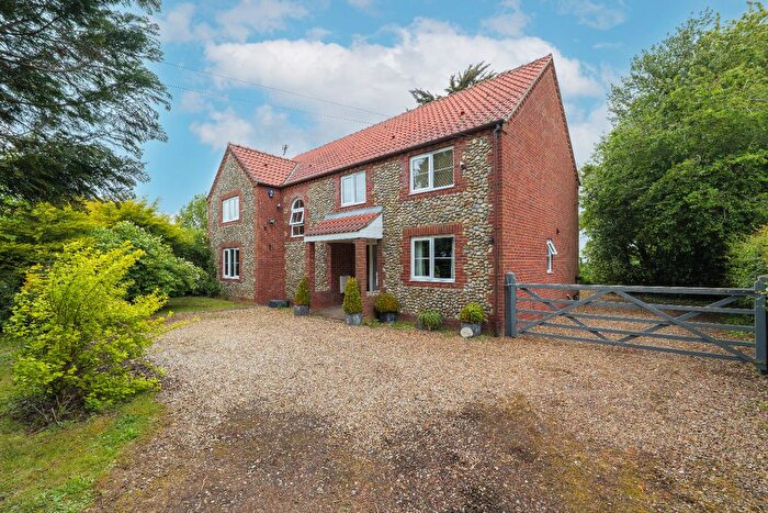 5 Bedroom Detached House For Sale In Common End, Colkirk, Fakenham, Norfolk, NR21