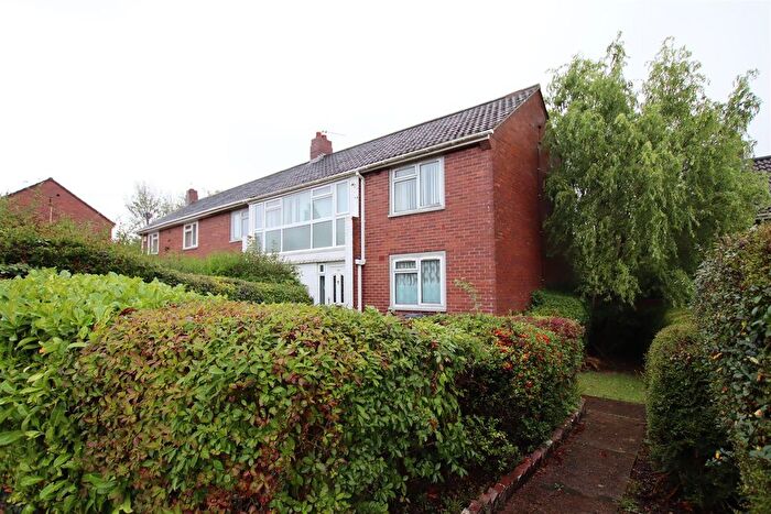 2 Bedroom Maisonette For Sale In Mincinglake Road, Stoke Hill, Exeter, EX4