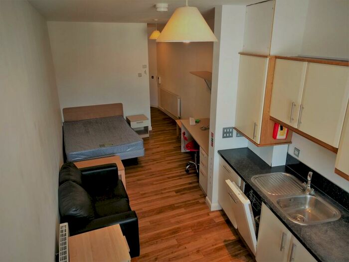 Studio To Rent In The Kingsway, Portland House, City Centre, Swansea, SA1