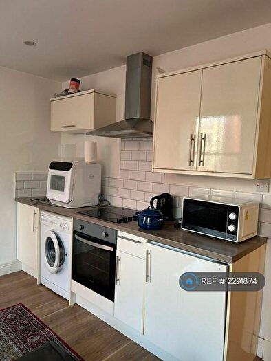 1 Bedroom Flat To Rent In Dugdale Street, Burnley, BB11