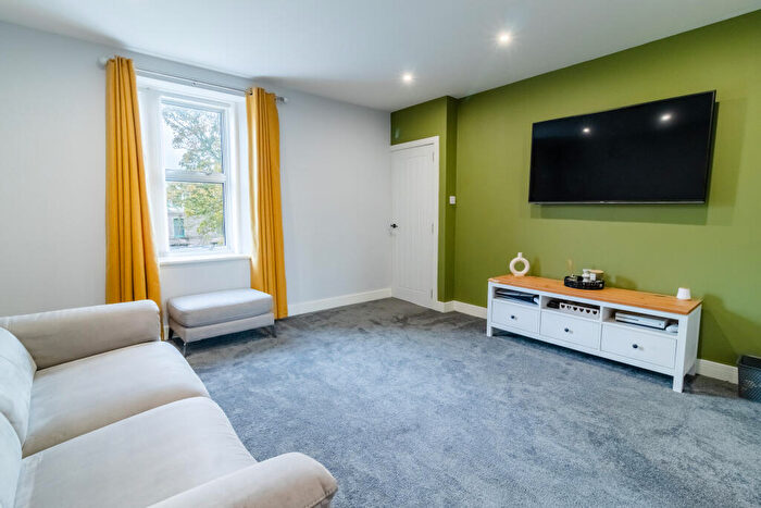 2 Bedroom Flat For Sale In Gibson Place, Montrose, DD10