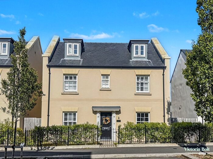 5 Bedroom Detached House For Sale In Lynx Lane, Sherford, PL9