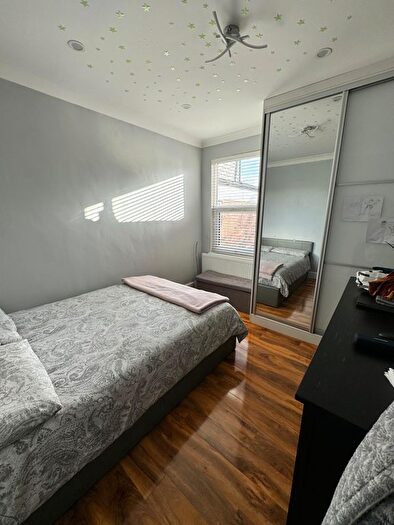 3 Bedroom Maisonette To Rent In Macaulay Road, London, E6