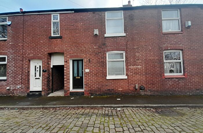 2 Bedroom Terraced House For Sale In Belmont Close, Stockport, SK4