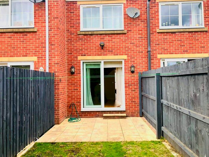 2 Bedroom Terraced House To Rent In Manor Road, Killamarsh, Sheffield S21