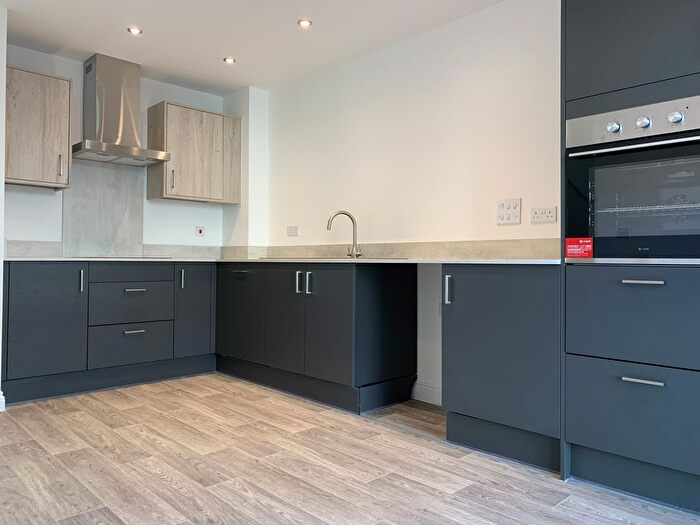 3 Bedroom Semi-Detached House For Sale In Heol Y Creyr Bach, Swansea, SA4