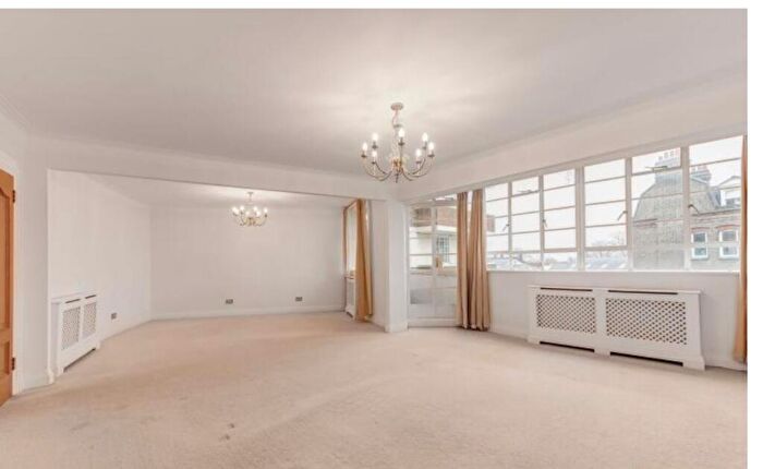 3 Bedroom Flat To Rent In Cholmeley Lodge, Cholmeley Park, N6
